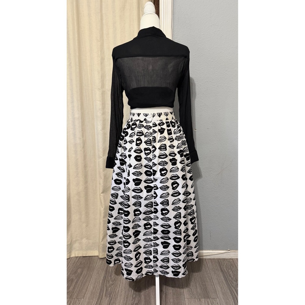 Novelty Maxi Skirt Size 2 Lips Print Black White High Waist Statement Korea Made - Picture 3 of 16
